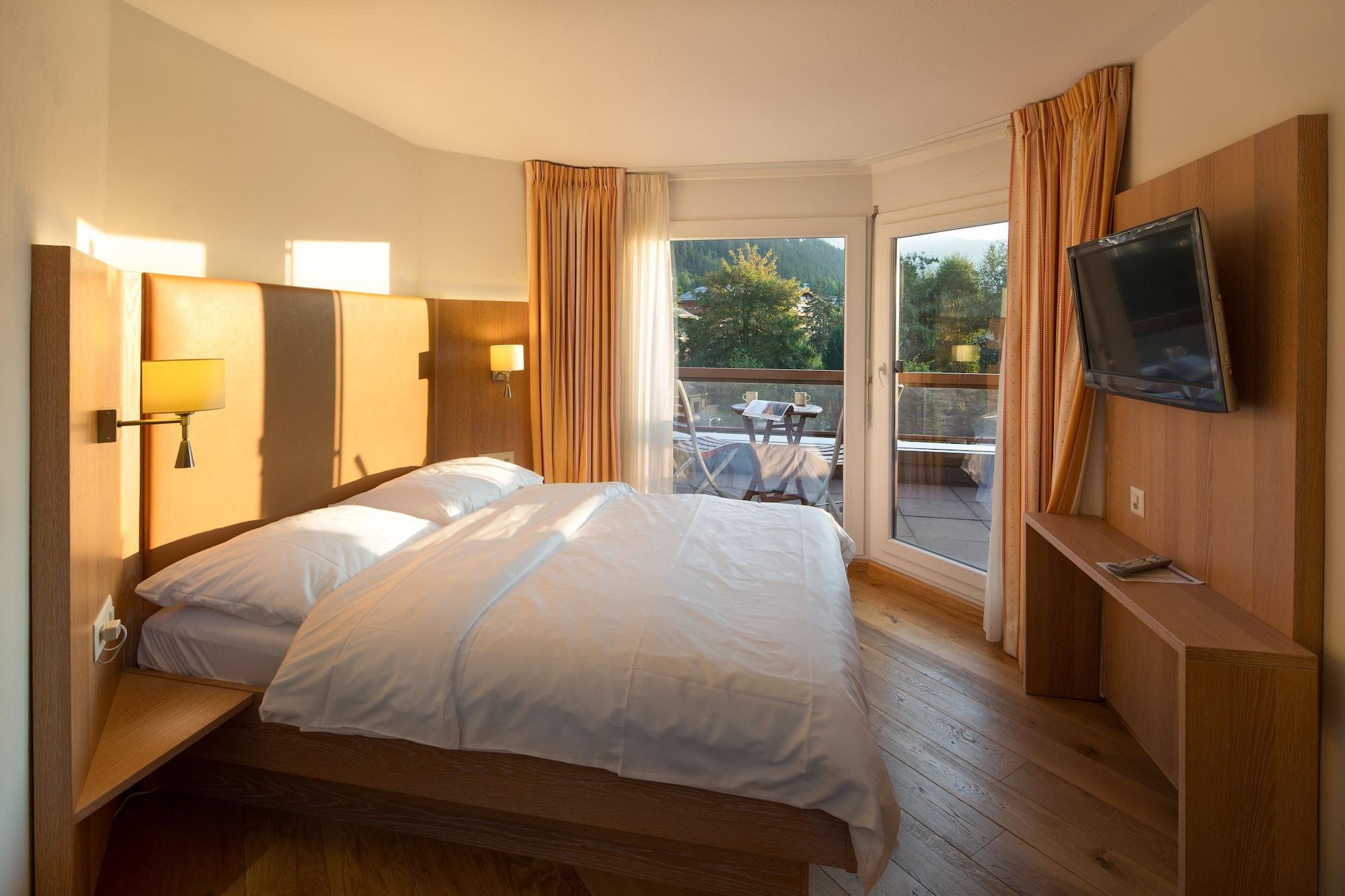 Hotel Helvetia Intergolf Crans-Montana Exterior foto