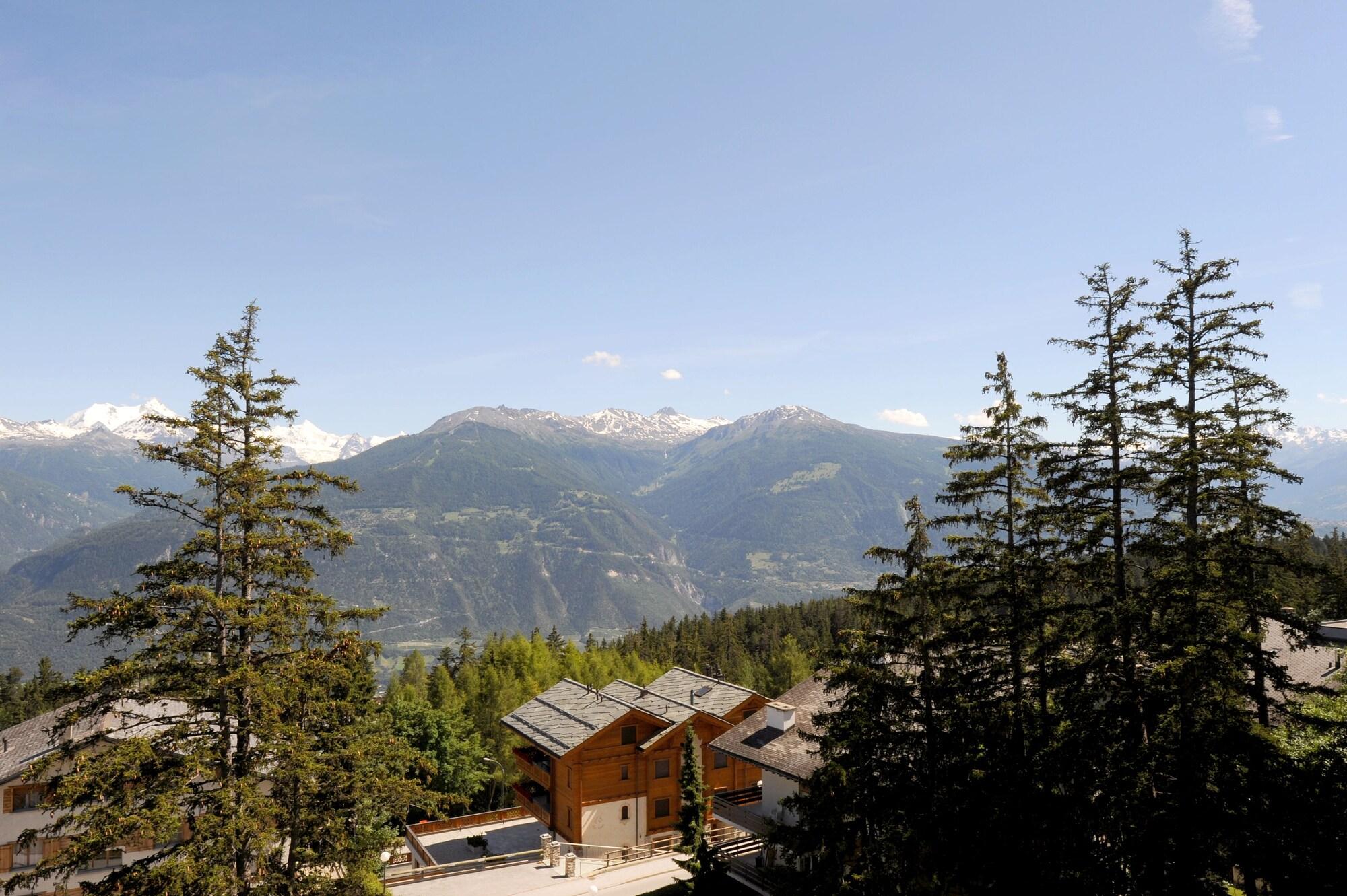 Hotel Helvetia Intergolf Crans-Montana Exterior foto